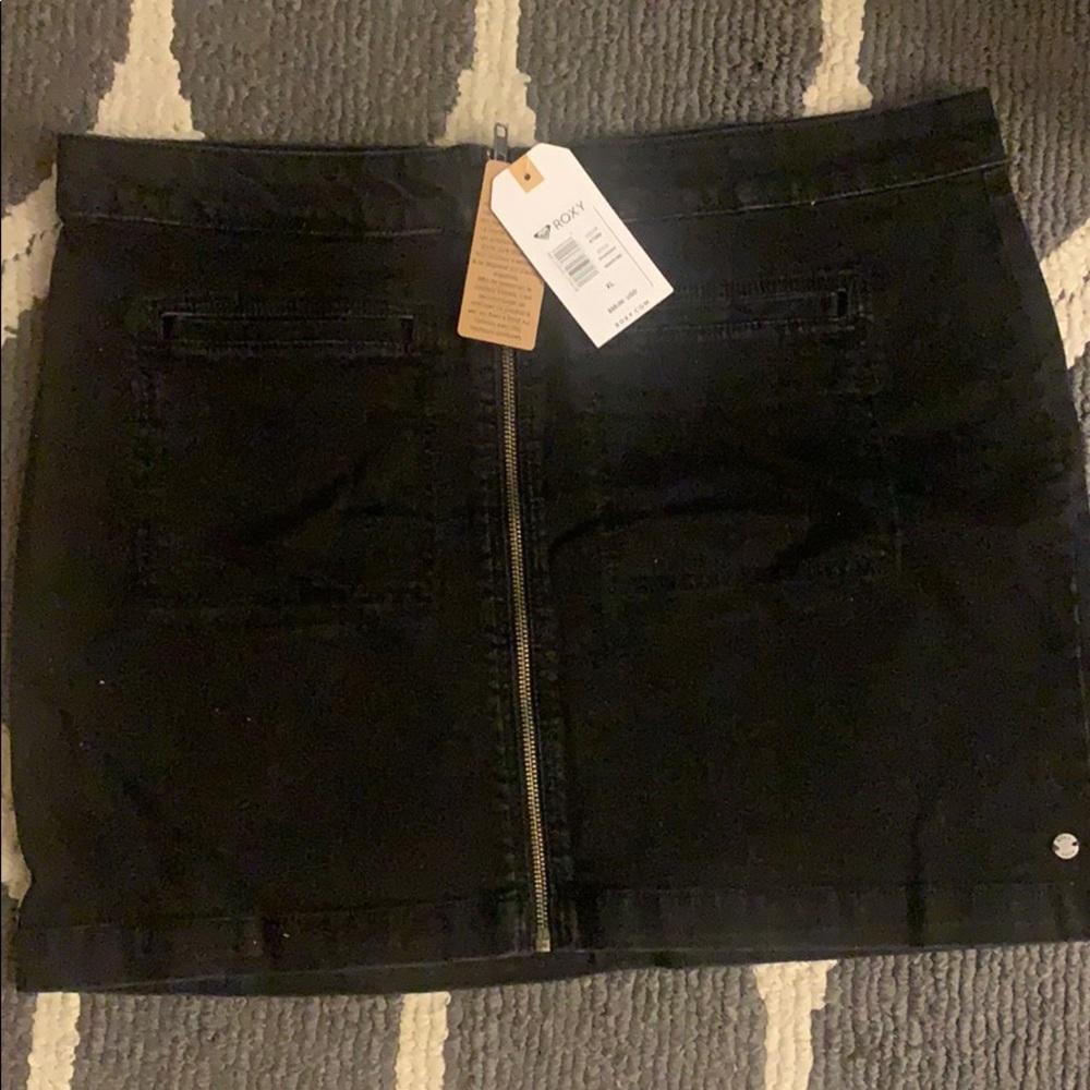 Roxy Black mini skirt